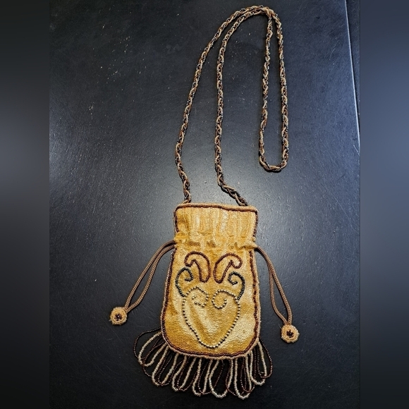 Handmade Beaded Pouch - Picture 5 of 9